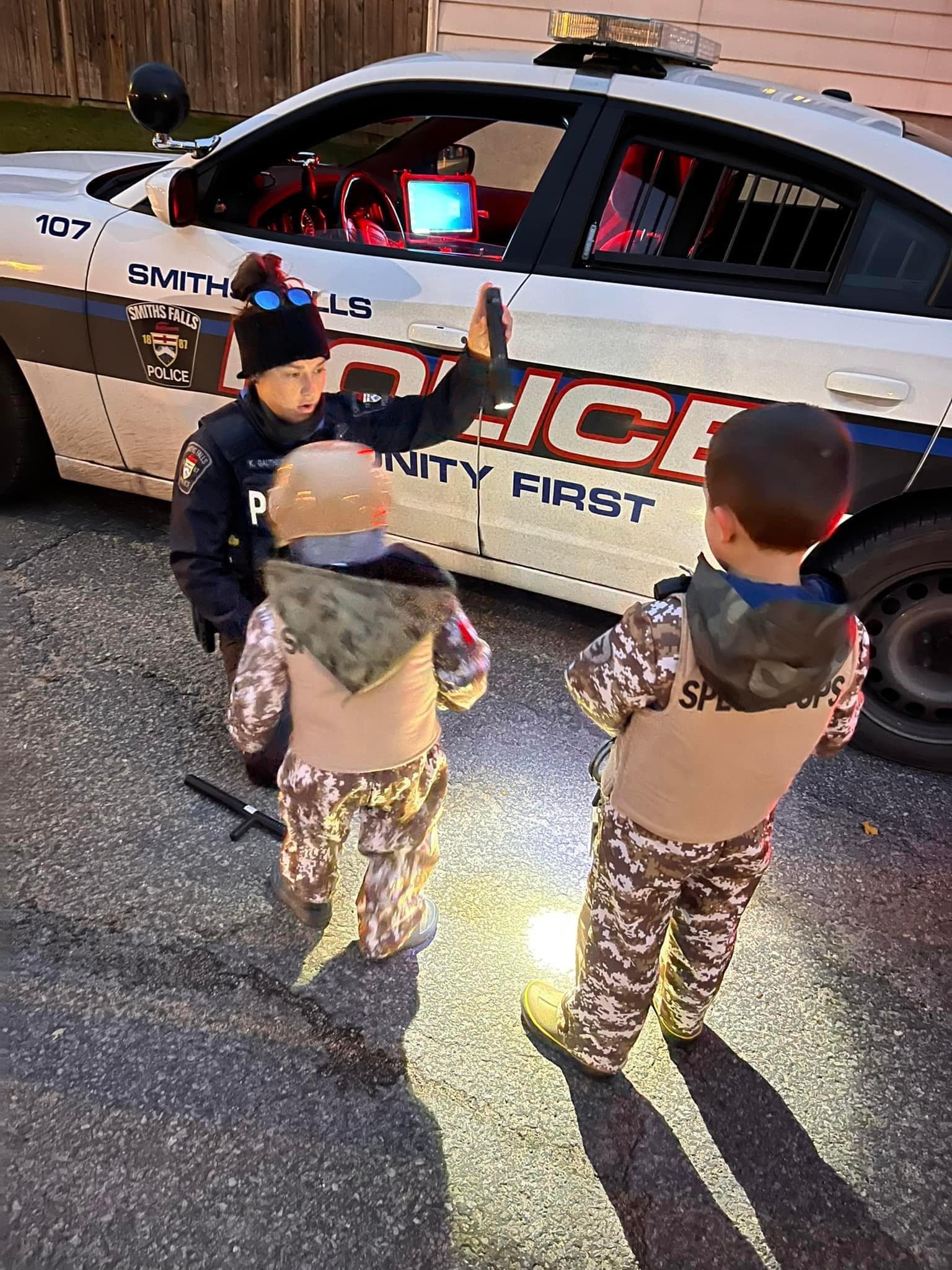 HALLOWEEN PATROL 3 HALLOWEEN PATROL 3
