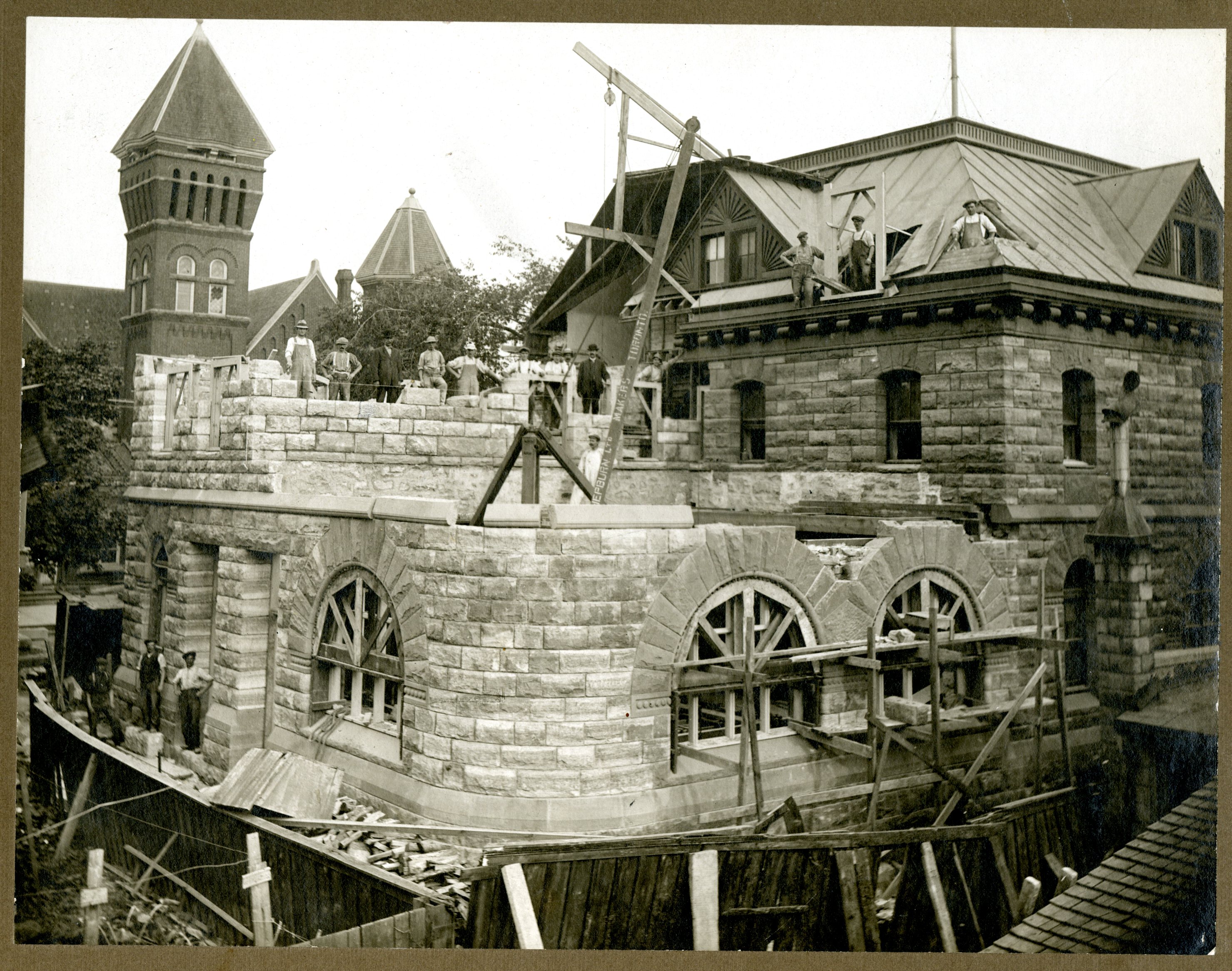 historic image of the smiths falls post office